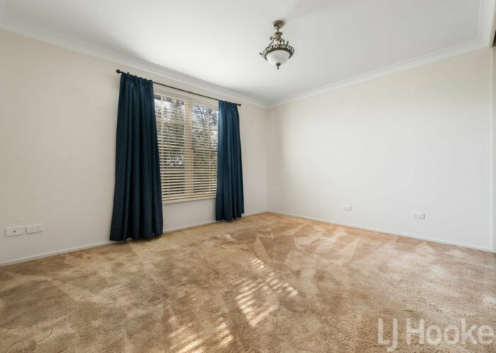 196 Suttor St Windradyne NSW 2795 Australia
