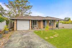 10 Thurling Ave Kariong NSW 2250 Australia