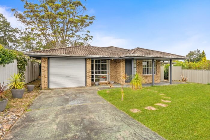 10 Thurling Ave Kariong NSW 2250 Australia