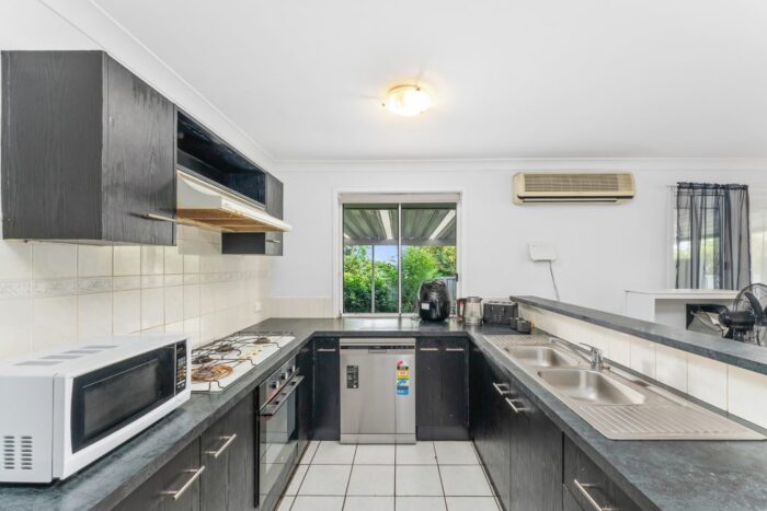 10 Thurling Ave Kariong NSW 2250 Australia