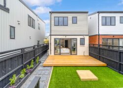 30 Toetoe Street Westgate Waitakere City Auckland 0814 New Zealand
