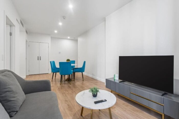 Apt 710/181 Waymouth St Adelaide SA 5000 Australia