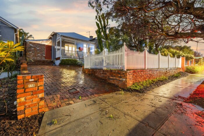 110 Whatley Cres Maylands WA 6051 Australia