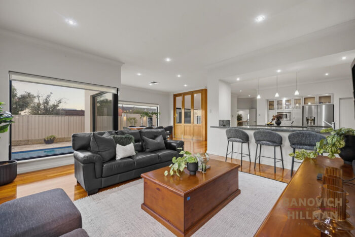 77 Strickland St South Perth WA 6151, Australia