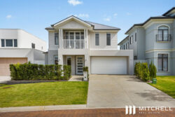 8980 The Point Circuit Sanctuary Cove QLD 4212, Australia