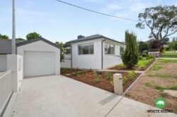 2/4 Adams St Queanbeyan West NSW 2620, Australia