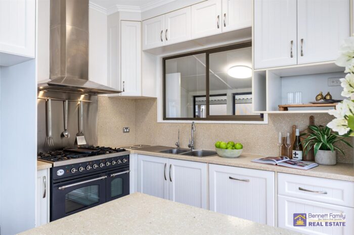 6 Wilson Ln Victoria Point QLD 4165, Australia