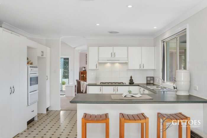 17 Beveridge Dr Green Point NSW 2251, Australia