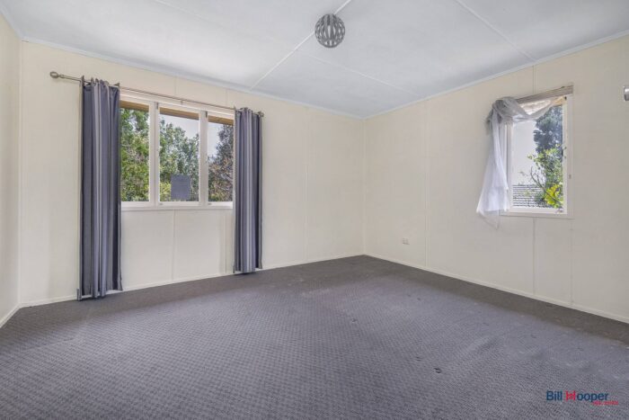16 Casmaria St Mansfield QLD 4122, Australia