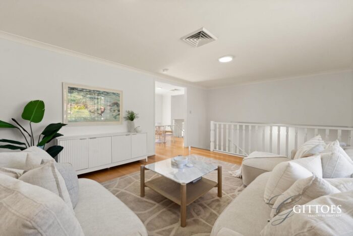 8 Blue Wren Cl Green Point NSW 2251, Australia