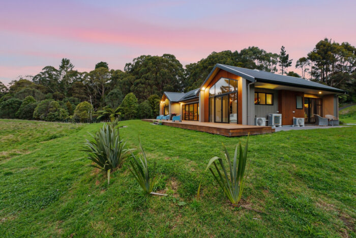 296A Surrey Hill Road Oakura New Plymouth Taranaki 4374, New Zealand