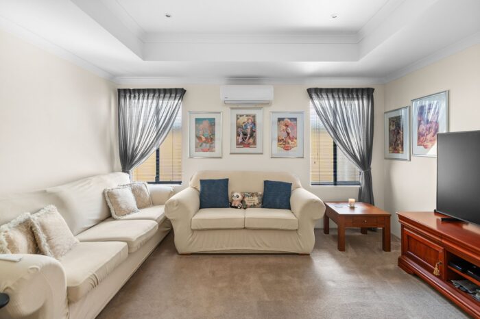 7 Bottlebrush Ln Wannanup WA 6210, Australia