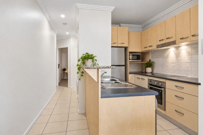 Unit 4110/36 Browning Blvd Battery Hill QLD 4551, Australia