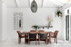 63 Crystal Ave Pearl Beach NSW 2256 Australia
