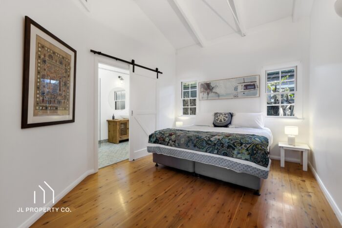 63 Crystal Ave Pearl Beach NSW 2256 Australia