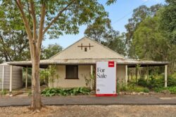 5-7 Duck Ponds Rd Stockwell SA 5355, Australia