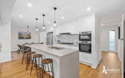 4 Fiona Ct Ringwood VIC 3134, Australia