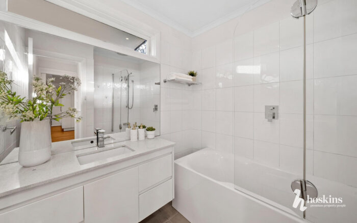 4 Fiona Ct Ringwood VIC 3134, Australia