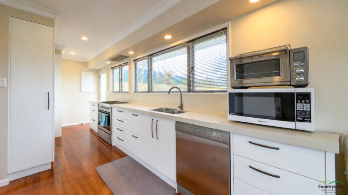 4A Hillcrest Street Tirau South Waikato Waikato 3410, New Zealand