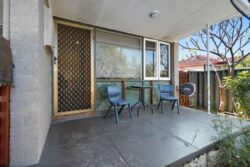 5 Gilroy St Cloverdale WA 6105, Australia