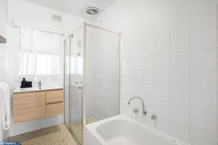 30 Goodwin Ct Para Hills SA 5096, Australia