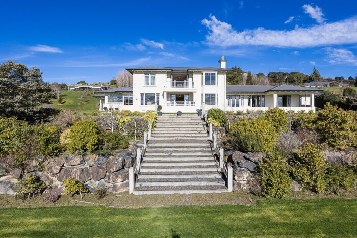 6 Gracemount Place Kinmont Park Dunedin Otago 9024, New Zealand