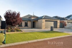 9 Dunbar Way Canning Vale WA 6155, Australia