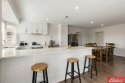 9 Heuzenroeder Rd Tanunda SA 5352, Australia