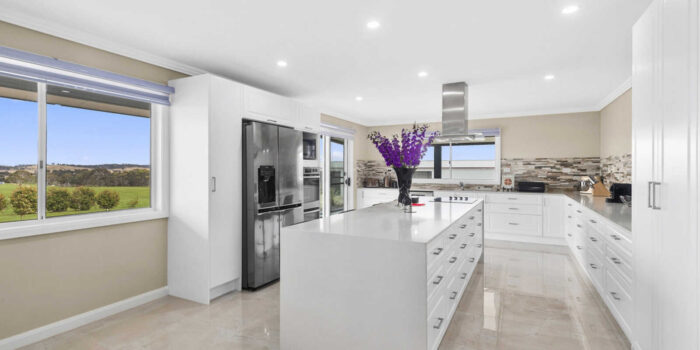 5 Bullus Pl Boxers Creek NSW 2580, Australia