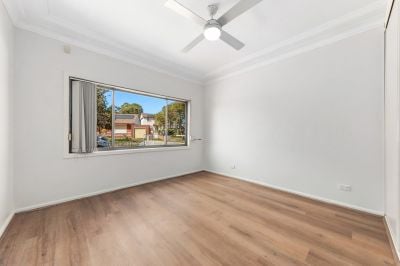 9 Illawong Cres Greenacre NSW 2190, Australia