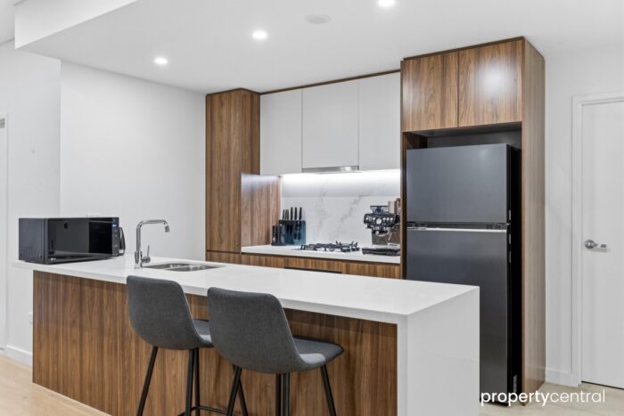 Unit 201/98 Lakeside Parade Jordan Springs NSW 2747, Australia