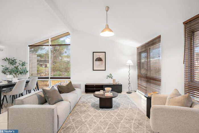 22 Landy Ave Gulfview Heights SA 5096, Australia