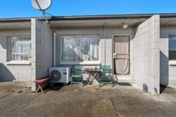 2/51 Louisa Street Gladstone Invercargill Southland 9810 New Zealand