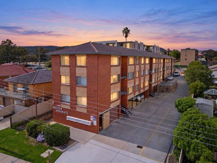 Unit 23/67 Macquoid St Queanbeyan East NSW 2620, Australia
