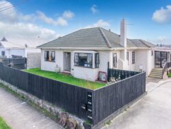 1/491 Mandeno Street Te Awamutu Waipa Waikato 3800, New Zealand