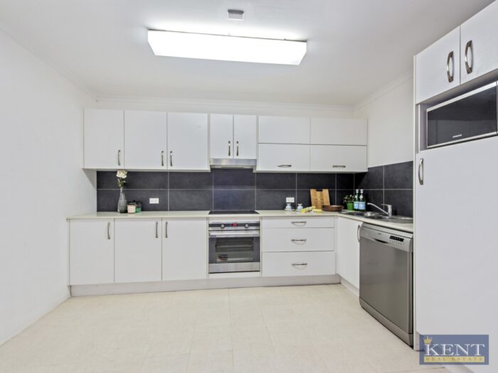 Unit 28/25 Market St Sydney NSW 2000, Australia