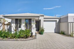 14B Bohemia St Spearwood WA 6163, Australia