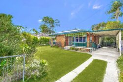 15 Northcott Ave Watanobbi NSW 2259, Australia