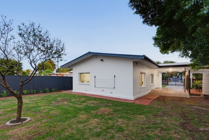16 Oaklands Rd Somerton Park SA 5044, Australia