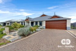 128 Hornibrook Rd Dalyellup WA 6230, Australia
