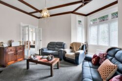20 Pembroke Road West Stratford Stratford Taranaki 4332, New Zealand