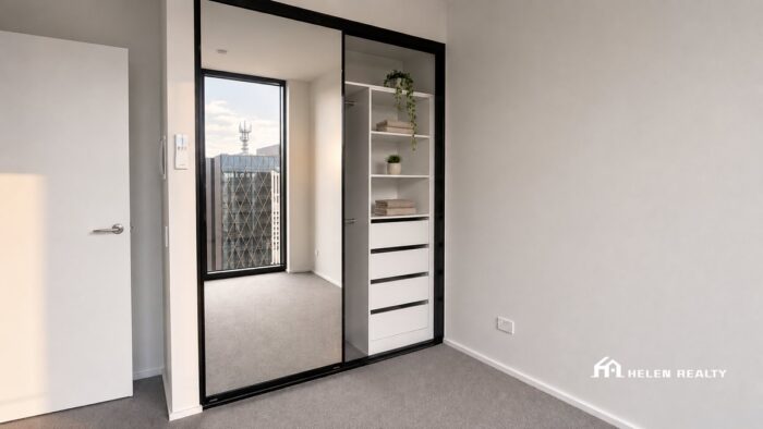 2209/6 Penaluna Pl Adelaide SA 5000, Australia