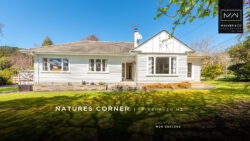 33 Pinehaven Road Pinehaven Upper Hutt Wellington 5019, New Zealand
