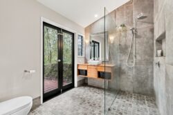 15 Wexford St Kenmore Hills QLD 4069, Australia