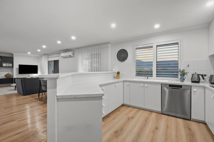 25A Coolidge St Como WA 6152, Australia