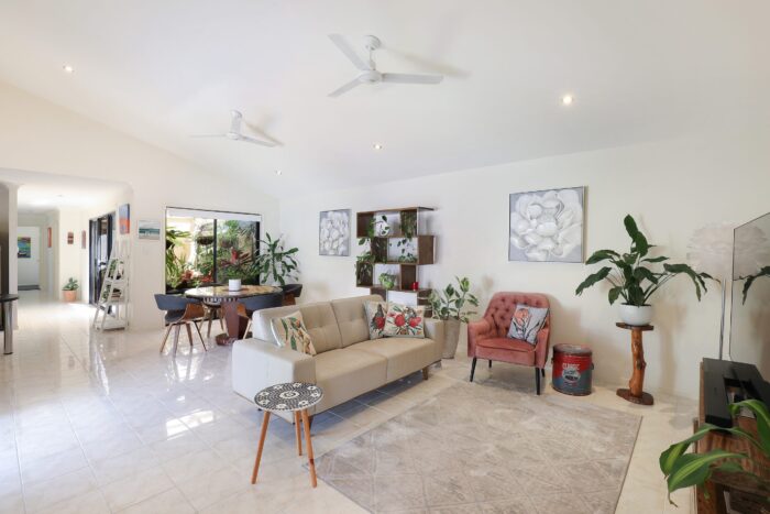 20 Seychelles Place Kawana Island QLD 4575, Australia