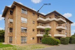 Unit 20/21 Sturt St Glenelg North SA 5045, Australia