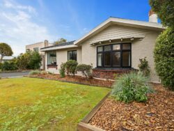 1 – 223 Queens Drive Windsor Invercargill Southland 9810, New Zealand