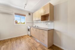 Unit 24/46 Trinculo Pl Queanbeyan East NSW 2620, Australia