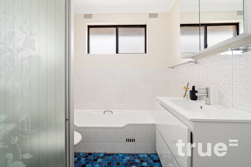 Unit 8/28 Claremont St Campsie NSW 2194, Australia